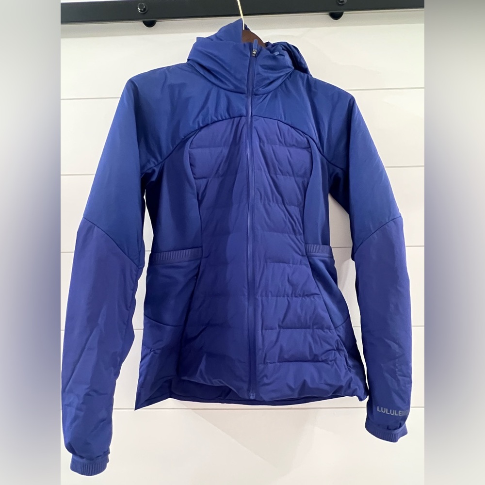 lululemon athletica Deep Blue Puffer Jacket